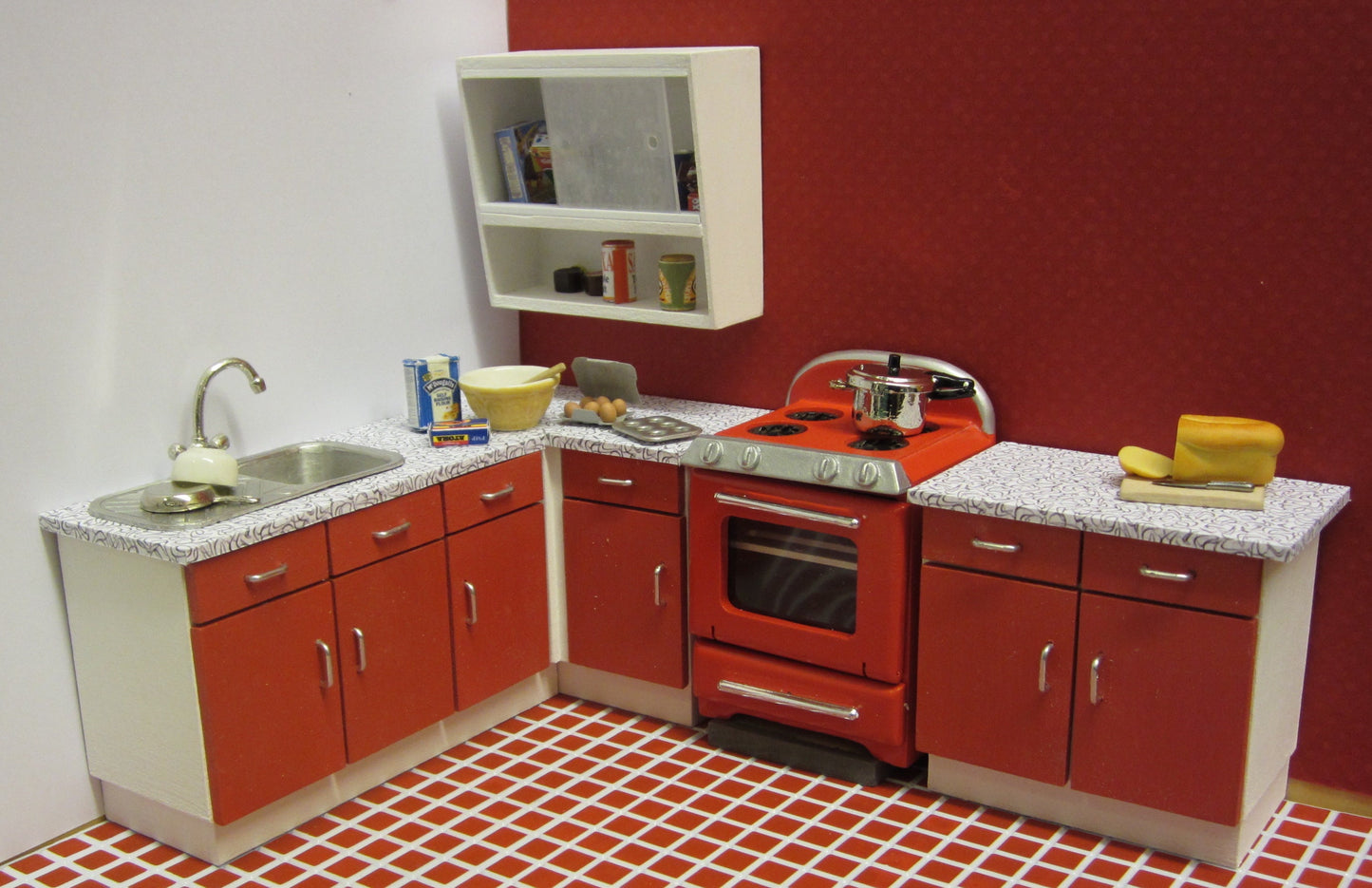 Dollshouse Miniature one twelfth scale 1950s/60s Kitchen Kit